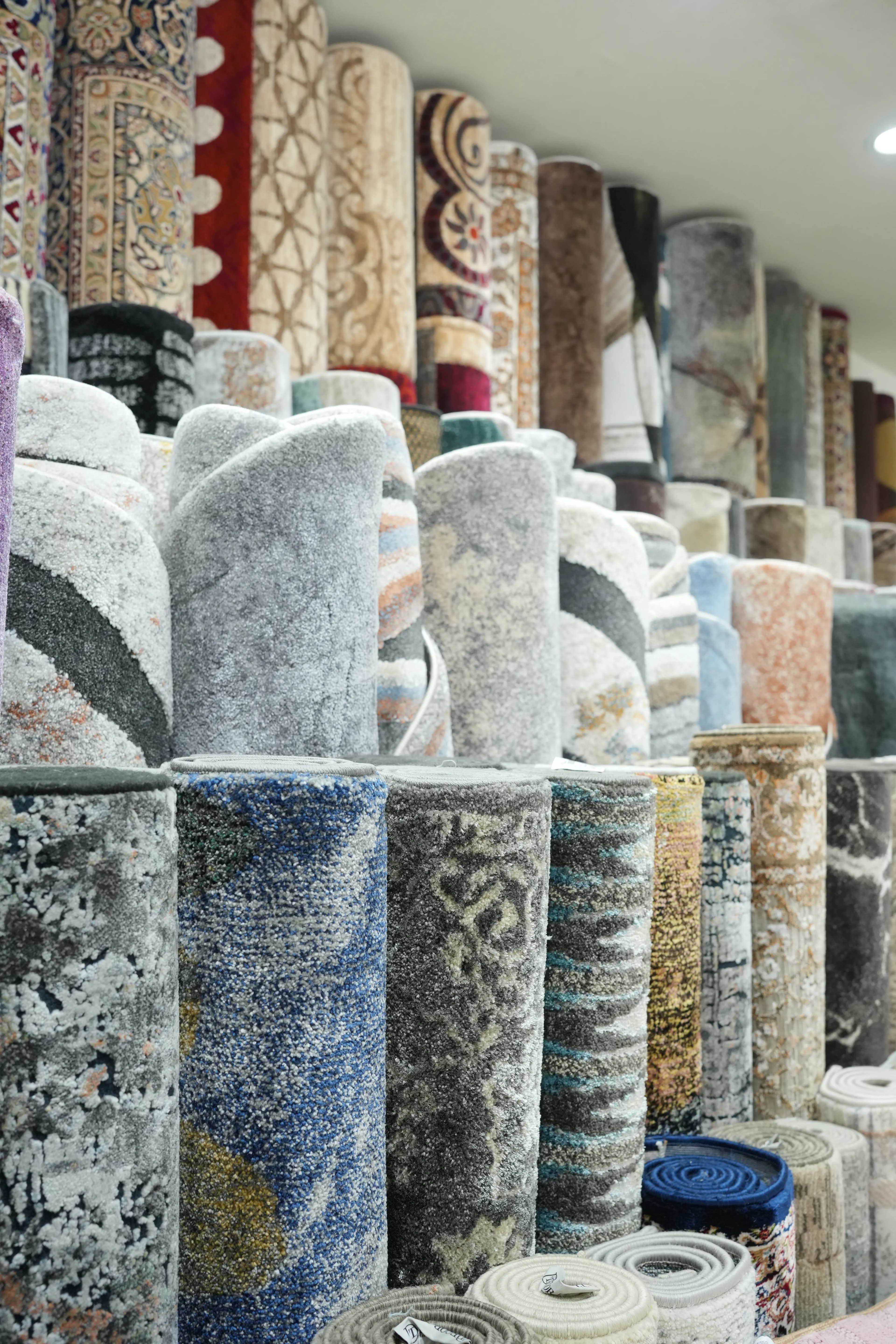 Carpets & Rugs — In Fashion Furnishings Gomti Nagar