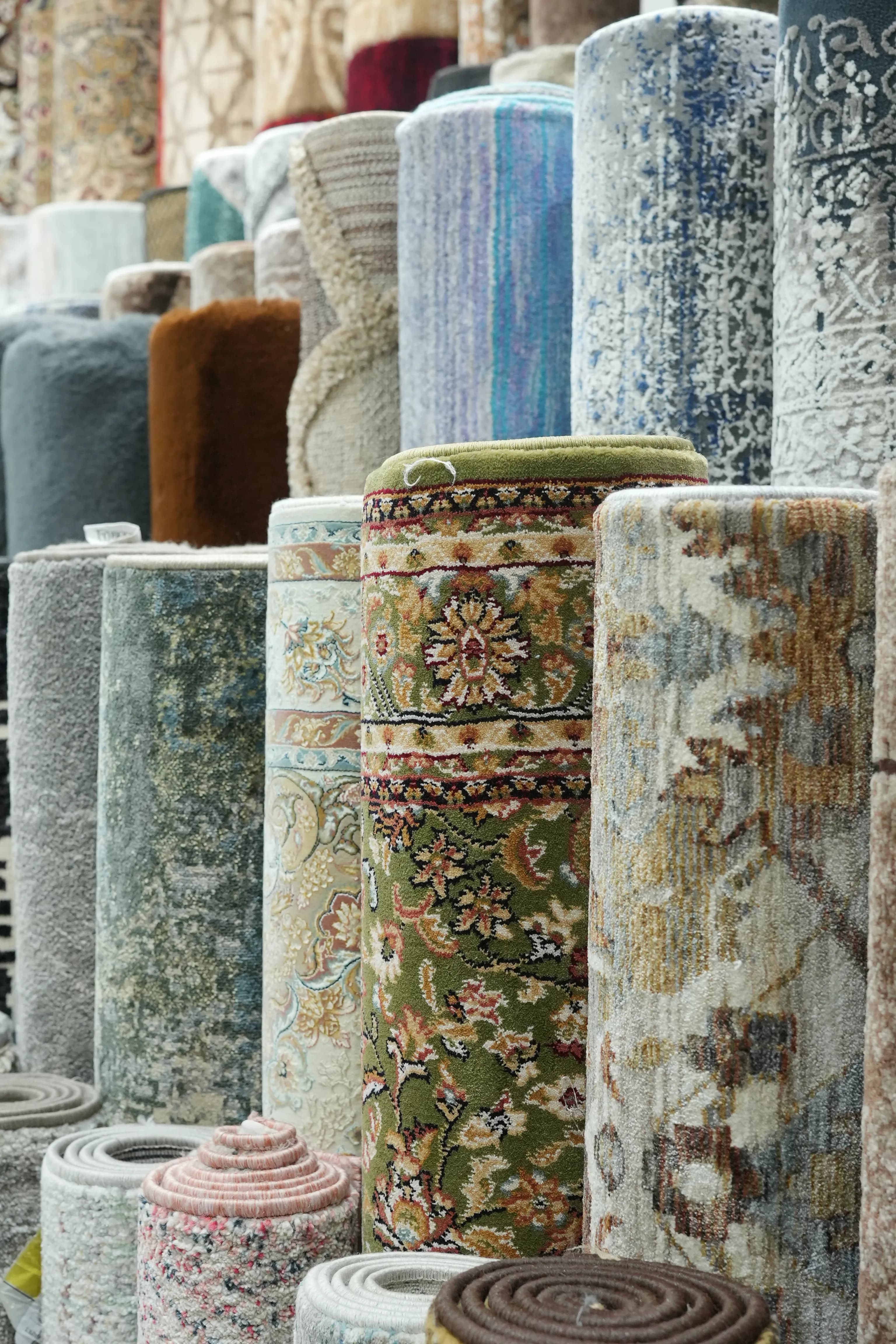 Carpets & Rugs — In Fashion Furnishings Gomti Nagar